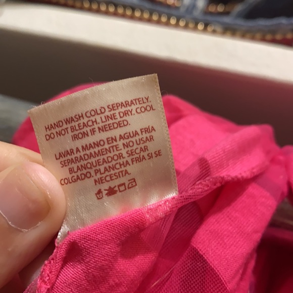 Pink fabric, and mesh, Infinity scarf. - Picture 3 of 4